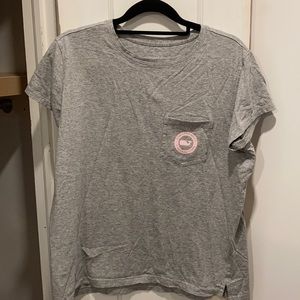 Vineyard vines women’s small T-shirt